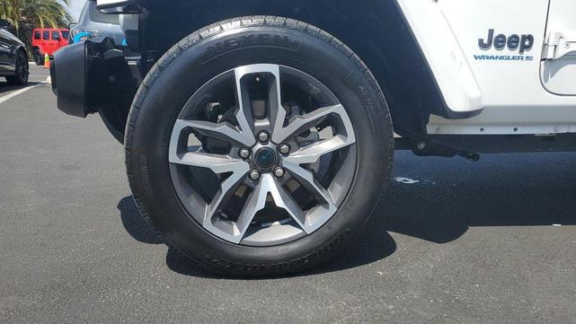Photo of 2024 Bright White Clearcoat Jeep Wrangler 4xe