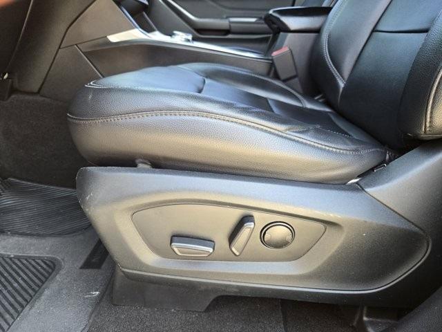 Photo of 2020 Black Ford Explorer