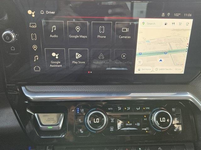 Photo of 2024 Onyx Black GMC Sierra 2500