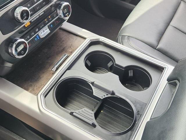 Photo of 2022 Black Metallic Ford F-250