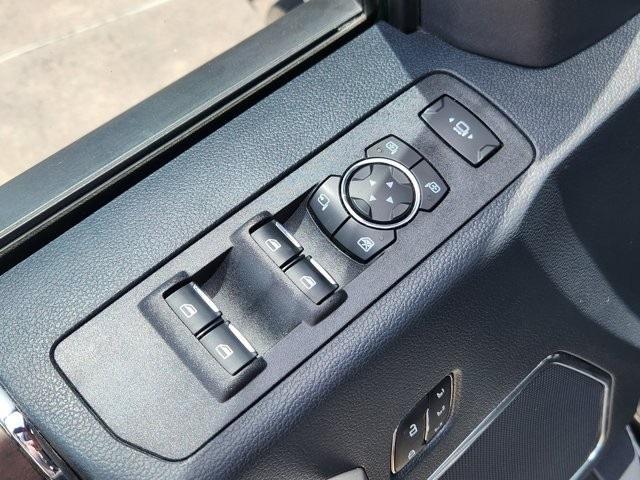 Photo of 2022 Black Metallic Ford F-250