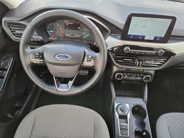 Photo of 2022 Agate Black Metallic Ford Escape