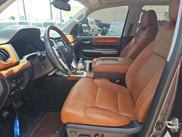 Photo of 2019 Gray Toyota Tundra