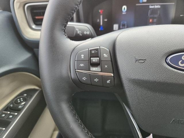 Photo of 2025 Azure Gray Metallic Ford Maverick