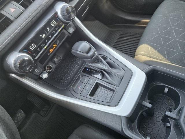 Photo of 2024 Silver Sky Metallic Toyota RAV4