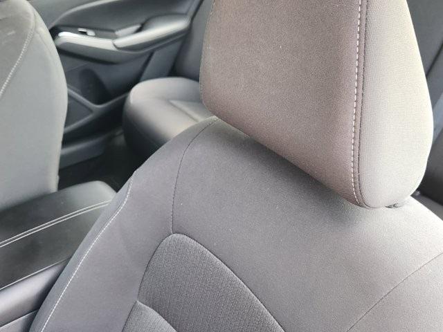 Photo of 2023 White Nissan Altima