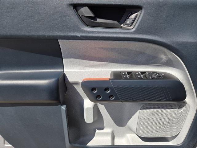 Photo of 2022 Silver Metallic Ford Maverick