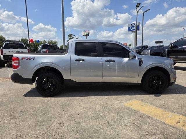 Photo of 2022 Silver Metallic Ford Maverick