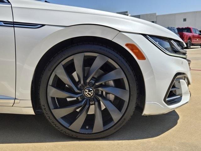 Photo of 2022 Oryx White Pearl Effect Volkswagen Arteon