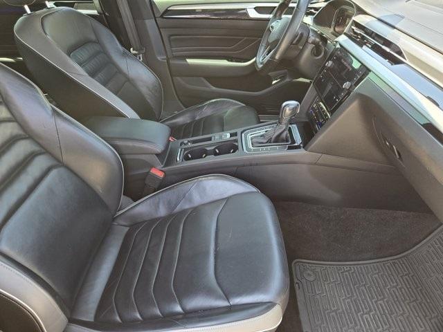 Photo of 2022 Oryx White Pearl Effect Volkswagen Arteon