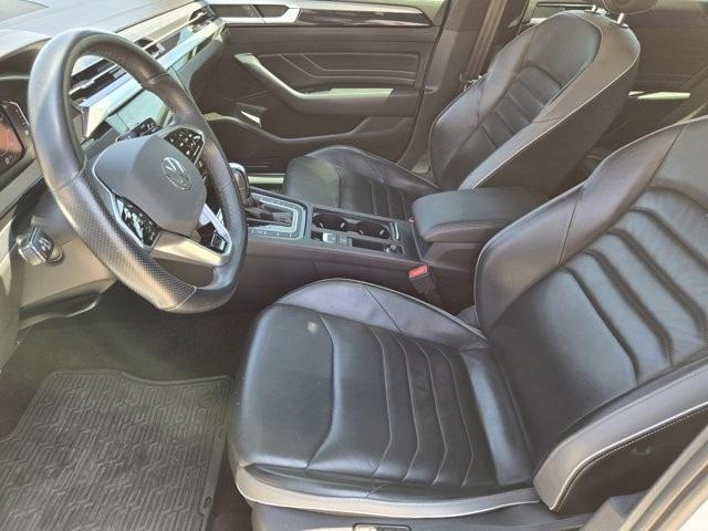 Photo of 2022 Oryx White Pearl Effect Volkswagen Arteon