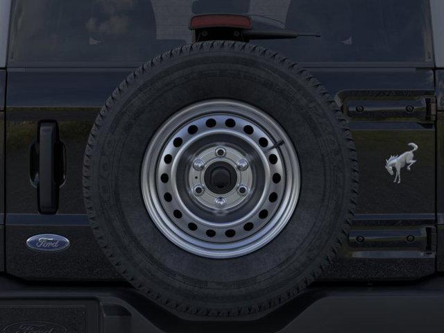 Photo of 2025 Shadow Black Ford Bronco