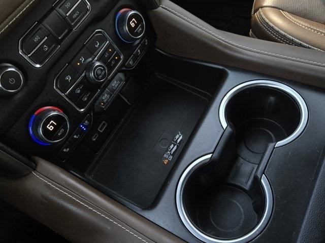 Photo of 2022 Iridescent Pearl Tricoat Chevrolet Tahoe