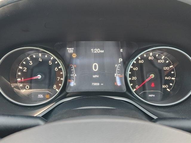 Photo of 2019 White Clearcoat Jeep Compass