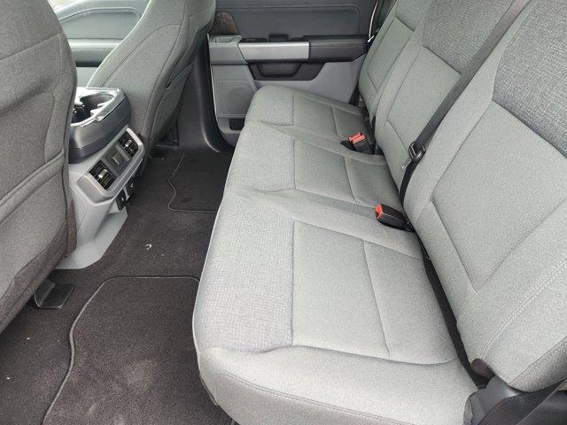 Photo of 2025 Oxford White Ford F-150 Lightning