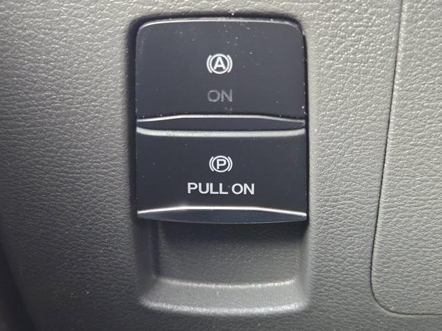 Photo of 2021 Oxford White Ford Transit-250
