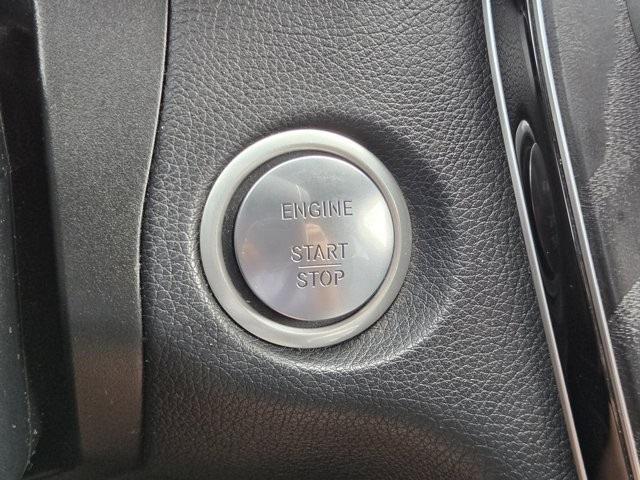 Photo of 2018 designo Cardinal Red Metallic Mercedes-Benz GLC 300