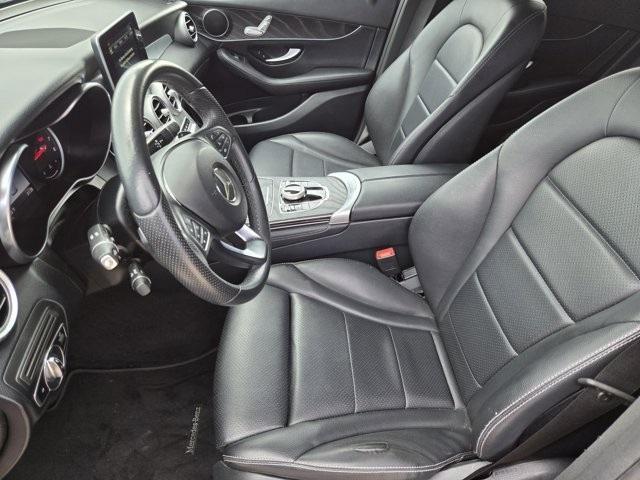 Photo of 2018 designo Cardinal Red Metallic Mercedes-Benz GLC 300