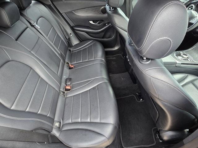 Photo of 2018 designo Cardinal Red Metallic Mercedes-Benz GLC 300