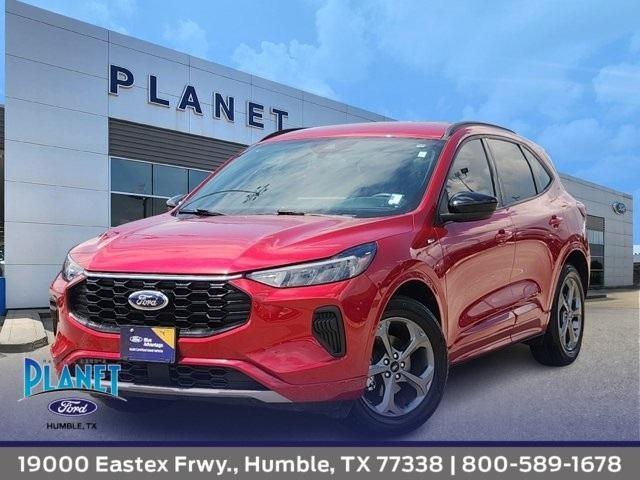 Photo of 2024 Rapid Red Metallic Tinted Clearcoat Ford Escape