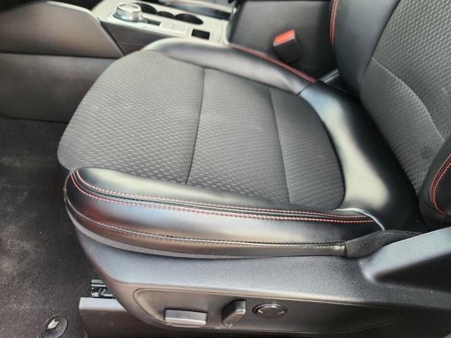 Photo of 2024 Rapid Red Metallic Tinted Clearcoat Ford Escape