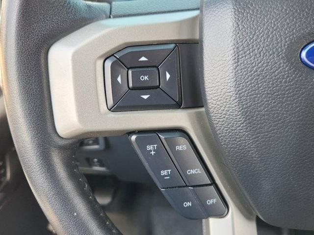 Photo of 2022 White Metallic Ford F-450