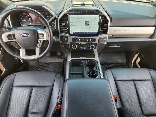 Photo of 2022 White Metallic Ford F-450