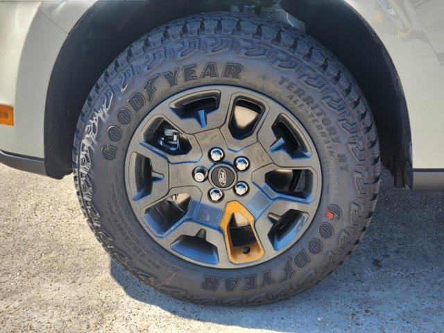Photo of 2025 Desert Sand Ford Maverick