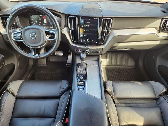Photo of 2020 Osmium Gray Metallic Volvo XC60