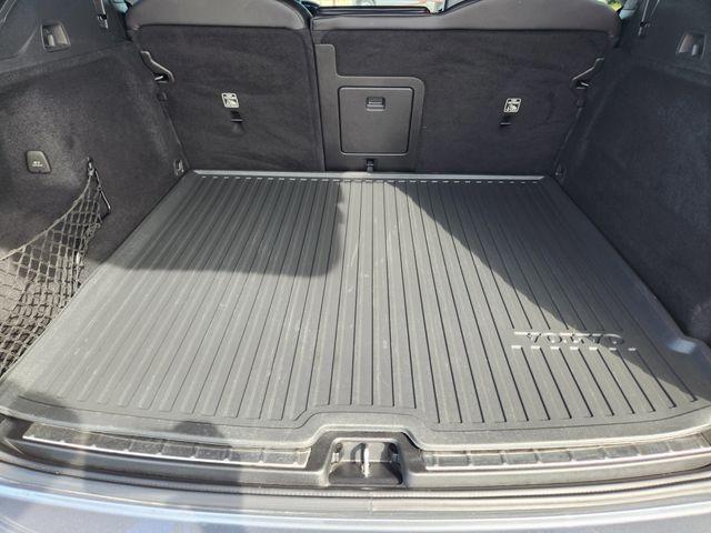 Photo of 2020 Osmium Gray Metallic Volvo XC60