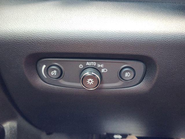 Photo of 2021 Mosaic Black Metallic Chevrolet Traverse