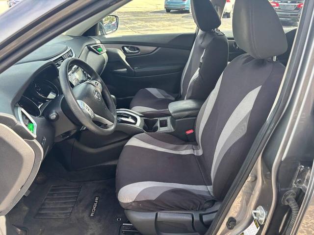 Photo of 2015 Gun Metallic Nissan Rogue