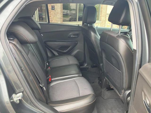 Photo of 2018 Gray Chevrolet Trax