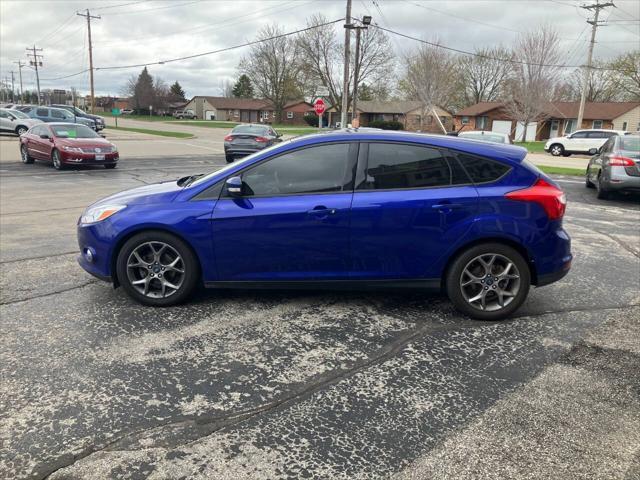 Photo of 2013 Blue Ford Focus