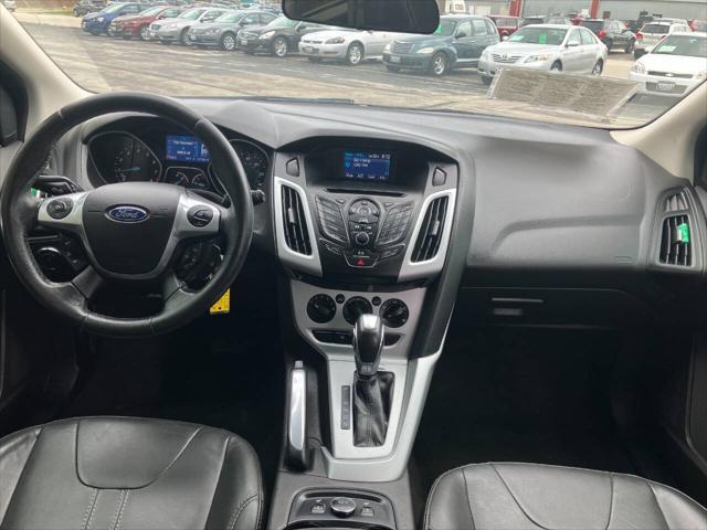 Photo of 2013 Blue Ford Focus