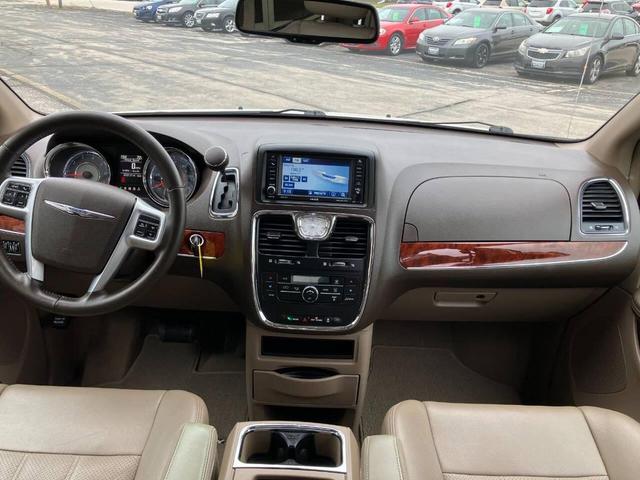 Photo of 2012 Stone White Clearcoat Chrysler Town & Country