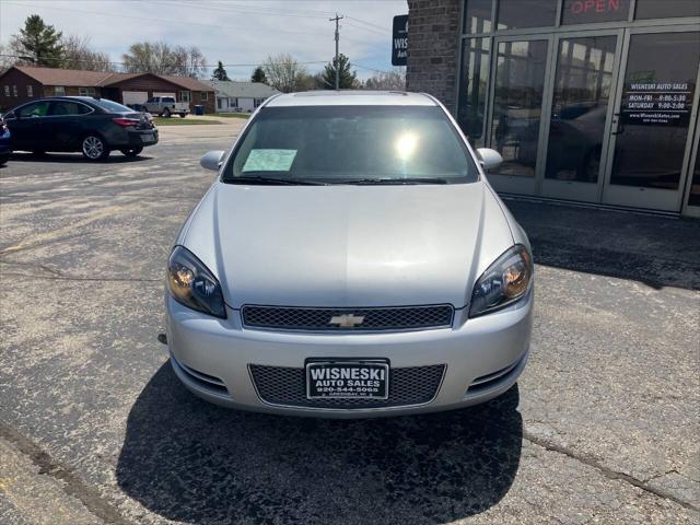 Photo of 2014 Silver Ice Metallic Chevrolet Impala Limited