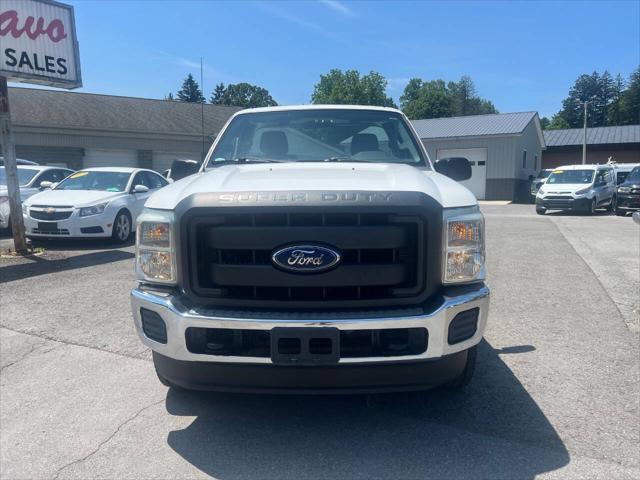 Photo of 2013 Oxford White Ford F-250