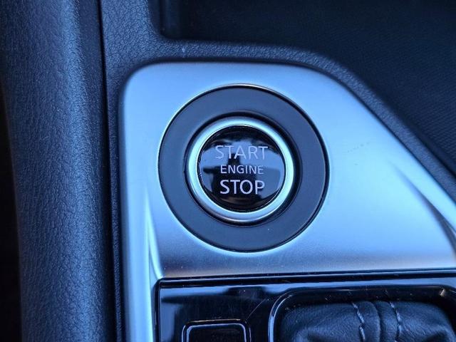 Photo of 2025 Scarlet Ember Nissan Sentra