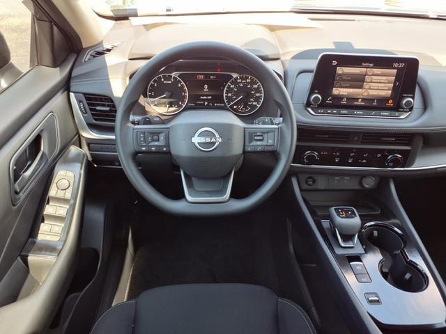 Photo of 2026 Gun Metallic Nissan Rogue