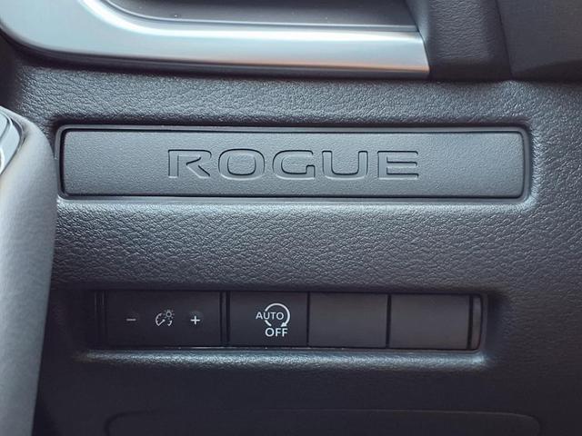 Photo of 2026 Gun Metallic Nissan Rogue