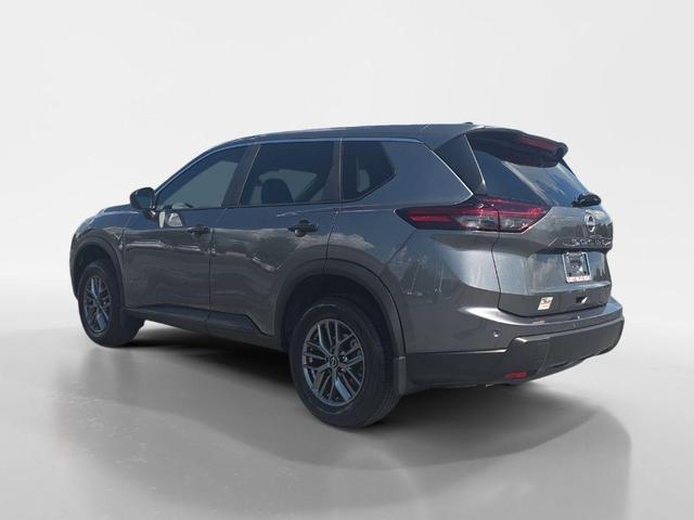 Photo of 2026 Gun Metallic Nissan Rogue