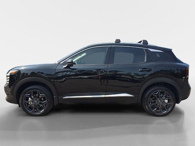 Photo of 2025 Super Black Nissan Kicks