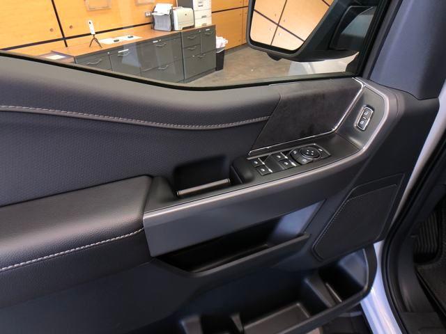 Photo of 2025 Space White Metallic Ford F-150