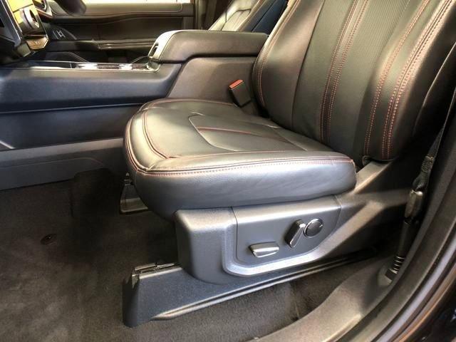 Photo of 2024 Black Metallic Ford Expedition Max