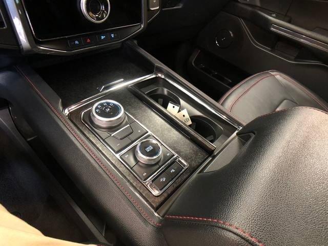 Photo of 2024 Black Metallic Ford Expedition Max