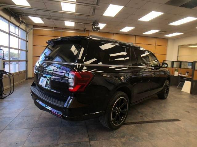Photo of 2024 Black Metallic Ford Expedition Max