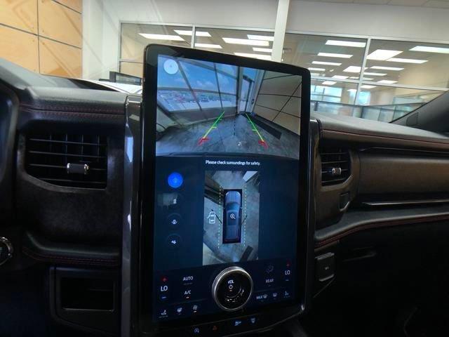 Photo of 2024 Black Metallic Ford Expedition Max