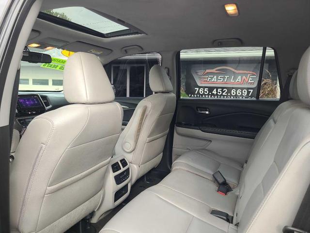 Photo of 2017 BLACK Honda Pilot