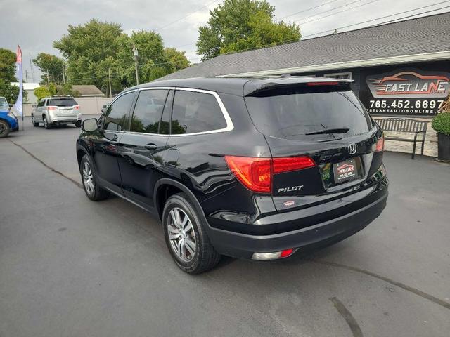 Photo of 2017 BLACK Honda Pilot